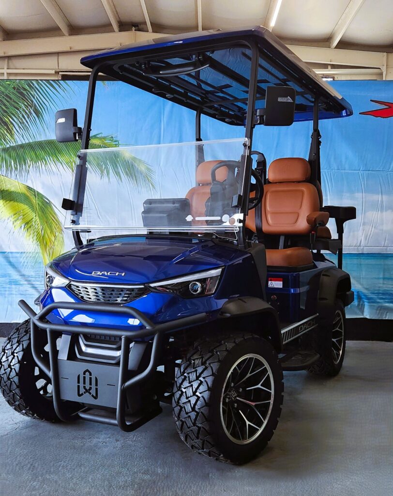 2025 DACH Vehicles Falcon 2+2 Blue image